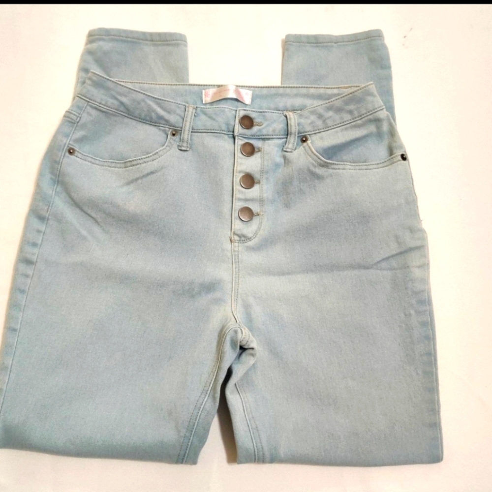 No Boundaries Shaping Skinny light blue Jeans